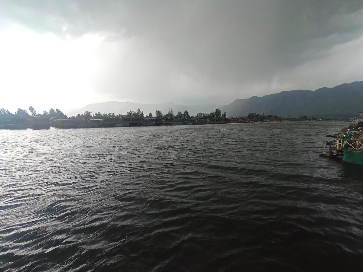 New Bombay Heritage Group Of House Boat Srīnagar Esterno foto
