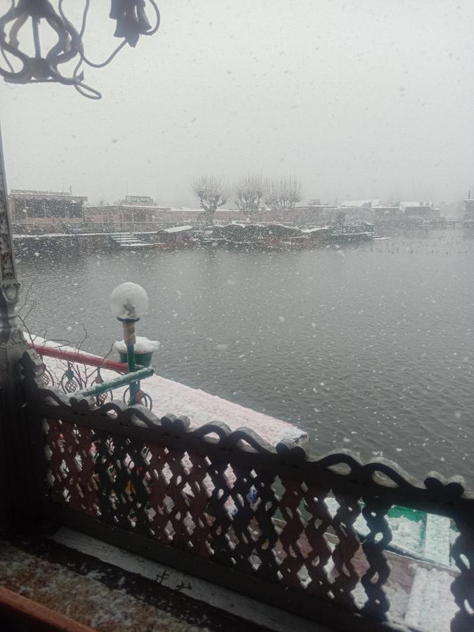 New Bombay Heritage Group Of House Boat Srīnagar Esterno foto